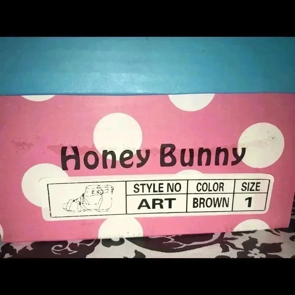 HONEY BUNNY BROWN SANDAL SIZE 1 NIB